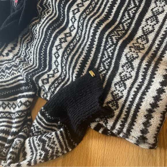 Long Top - Picture 3 of 10